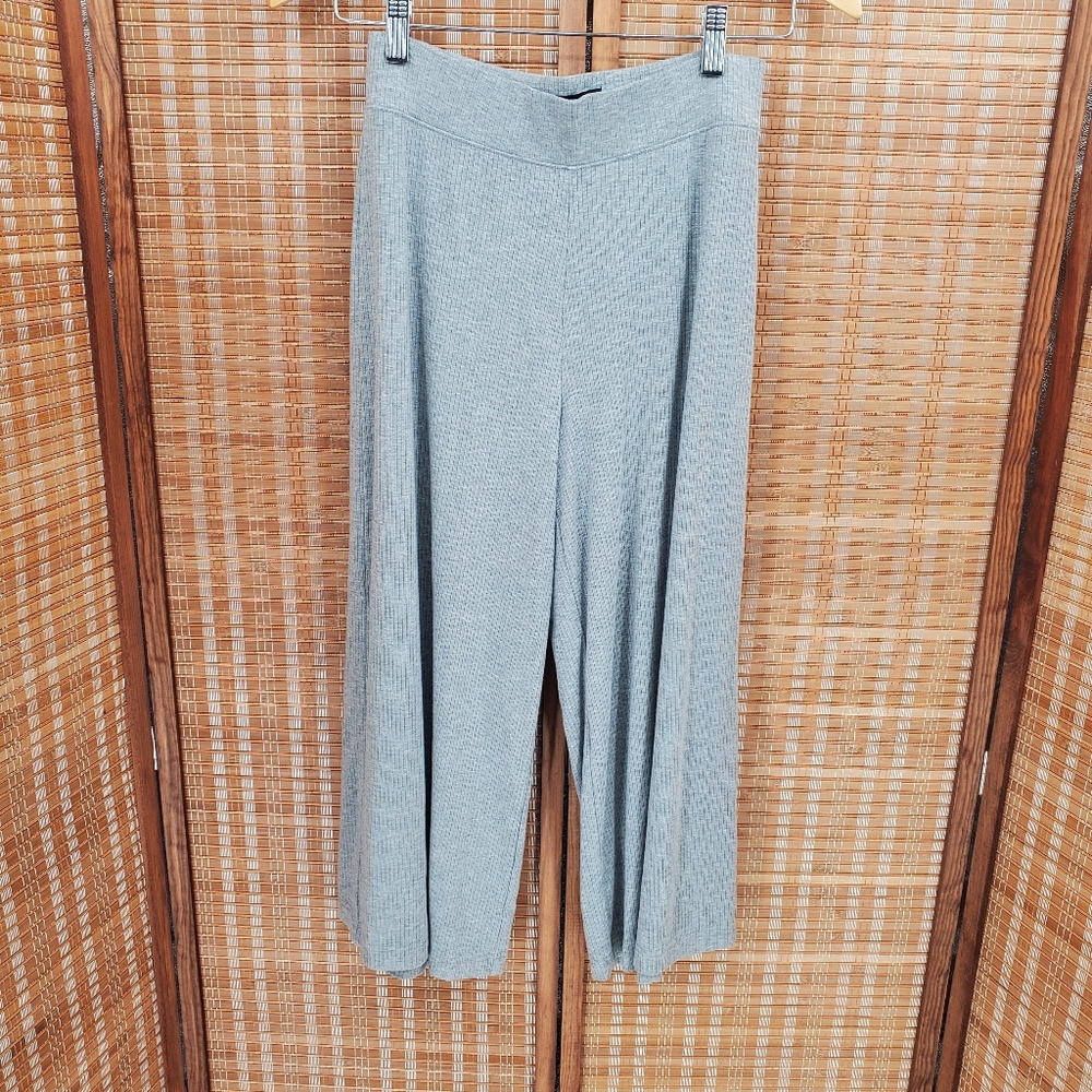 ♧ Banana Republic Gray Ribbed High Rise Wide Leg Crop Pants Size XS Petite